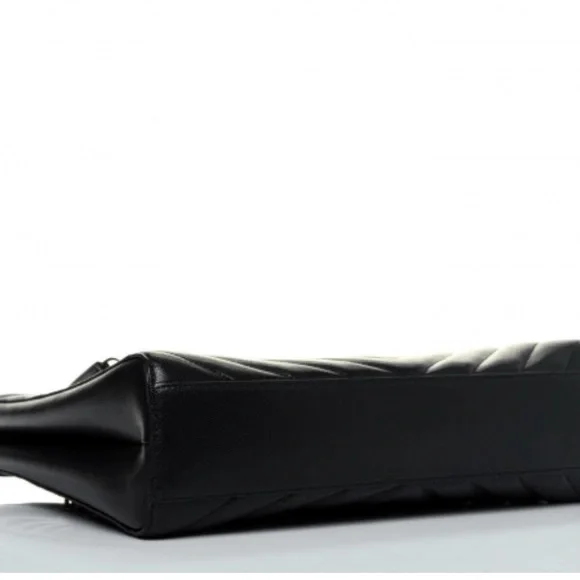 YSL Grain De Poudre Matelasse Chevron Medium Tribeca Shopping Bag Black 🖤 - Picture 5 of 13